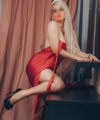 Ева, 21